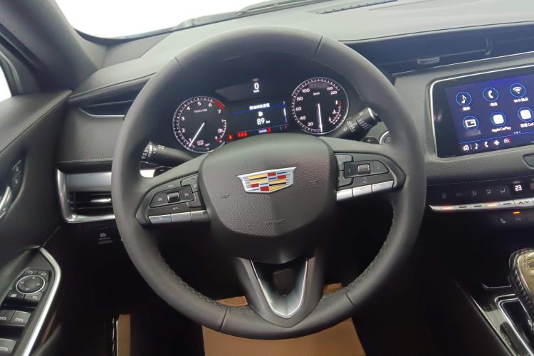 Used Cadillac XT4 2021 28T Two-Wheel Drive Luxury Version