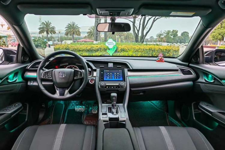 Used Honda Civic 2021 HATCHBACK 220TURBO CVT Trendy Cool Edition