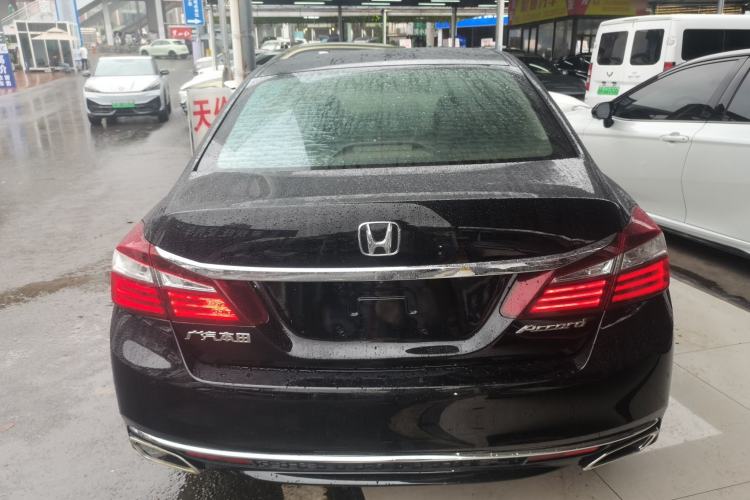 Used Honda Accord 2016 2.0L Comfort Edition
