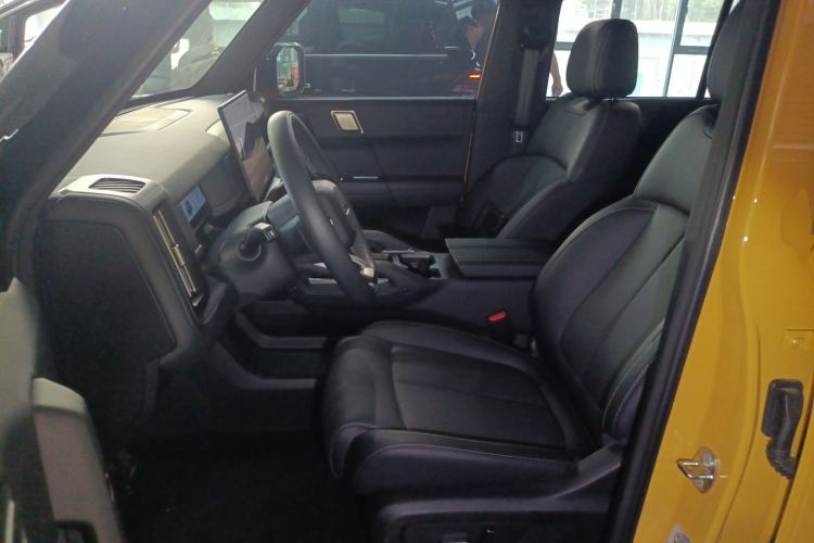 Used Chery Fulwin X3L 2025 Model 205 All-Wheel Drive High-Energy Edition Left Front Seat