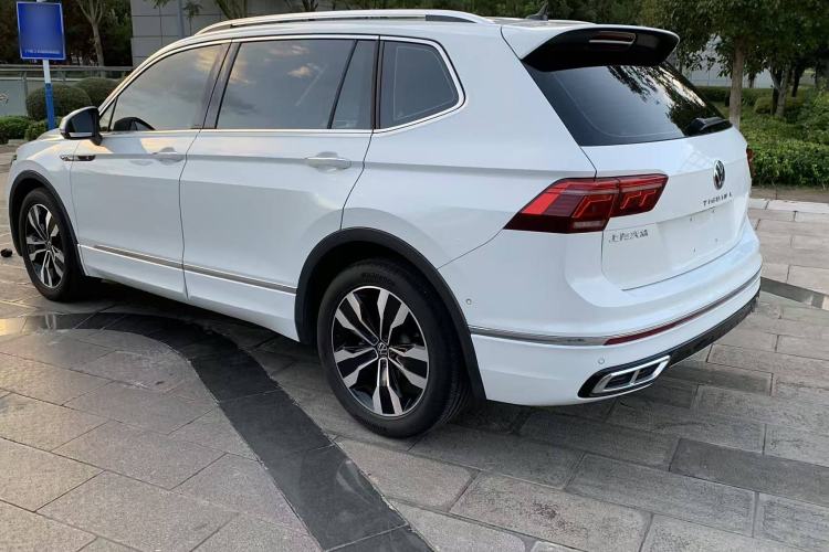 Used Volkswagen Tiguan L 2023 330TSI Automatic Two-Wheel Drive R-Line Enjoyment Edition