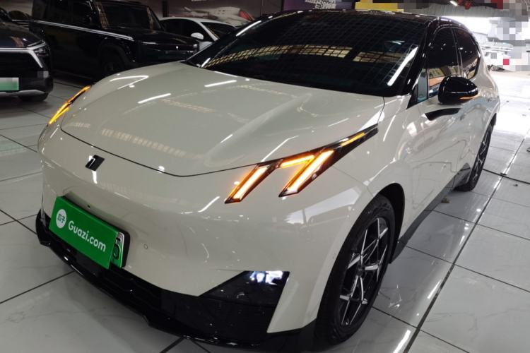 Used Lynk & Co Z20 2025 530 km Range Rear-Wheel Drive Max