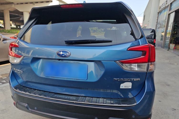 Used Subaru Forester 2019 2.0i Luxury Edition EyeSight Exterior 4