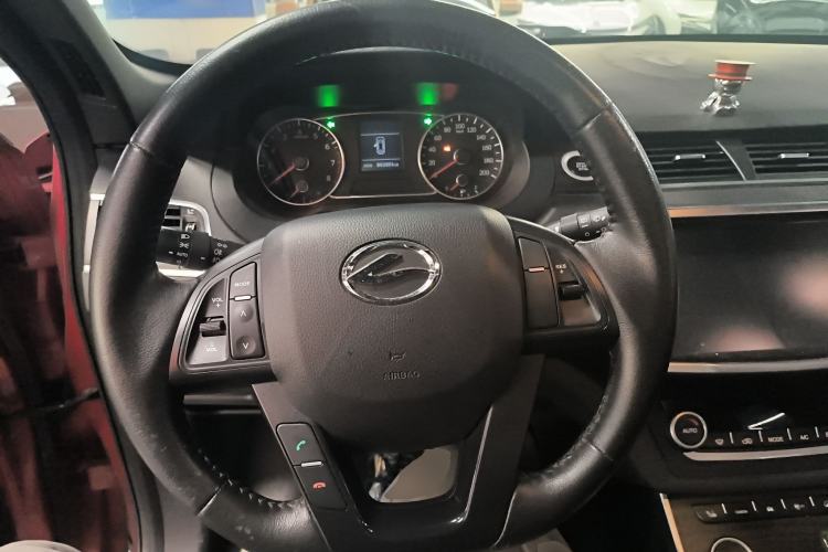 Used Land X7 2015 2.0T Panoramic Prestige Edition
