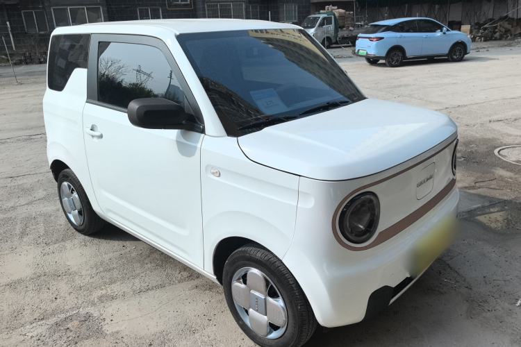 Used Geely Galaxy Panda 2024 Panda Mini 200km Endurance Bear
