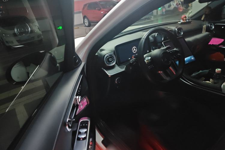 Used Mercedes-Benz C-Class 2023 Second Facelift C 260 L Starry Night Sports Edition
