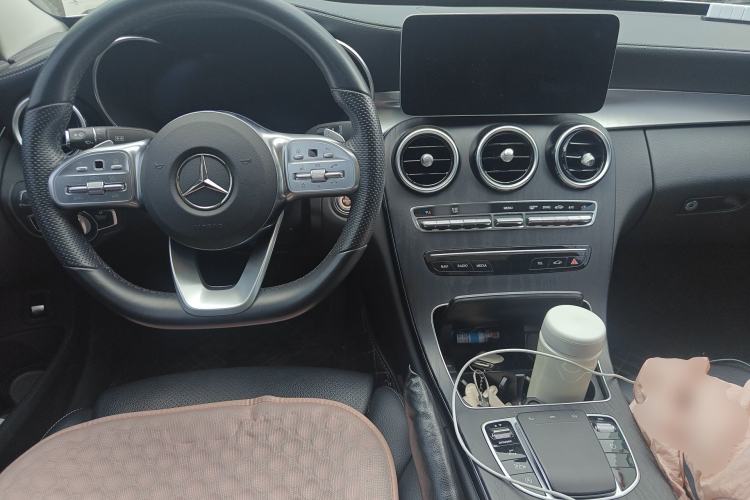 Used Mercedes-Benz C-Class 2021 C 200 L Fashion Edition Sport Version Center Console