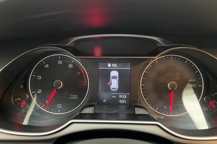 Used Audi A4 2014 40 TFSI allroad quattro plus version
