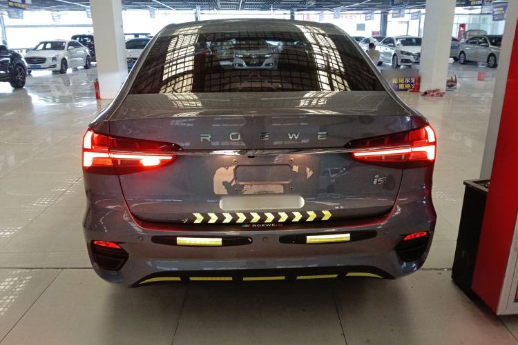 Used Roewe i5 2021 Revised Version 1.5L CVT Diamond Edition