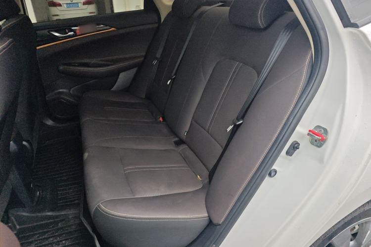 Used CHANGAN Eado DT 2018 1.6L Automatic Enjoyment Model Left Rear Seat