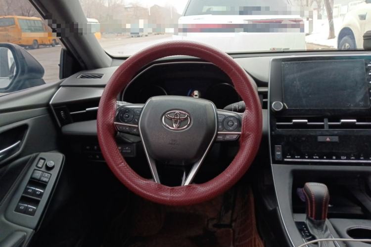 Used Toyota Avalon 2019 Dual-Engine 2.5L Luxury Edition China VI Standard
