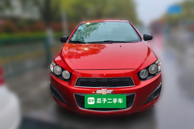 Used Chevrolet Aveo Sonic 2011 Sedan 1.4L MT SL