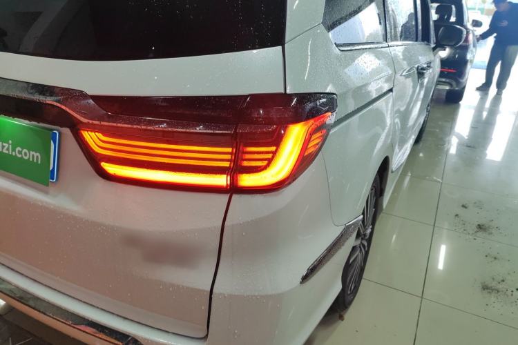 Used Honda Elysion 2022 2.0L eHEV Prestige Edition