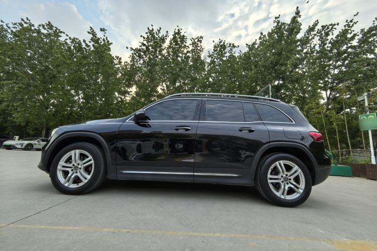Used Mercedes-Benz GLB 2021 GLB 200 Dynamic Edition Exterior 2