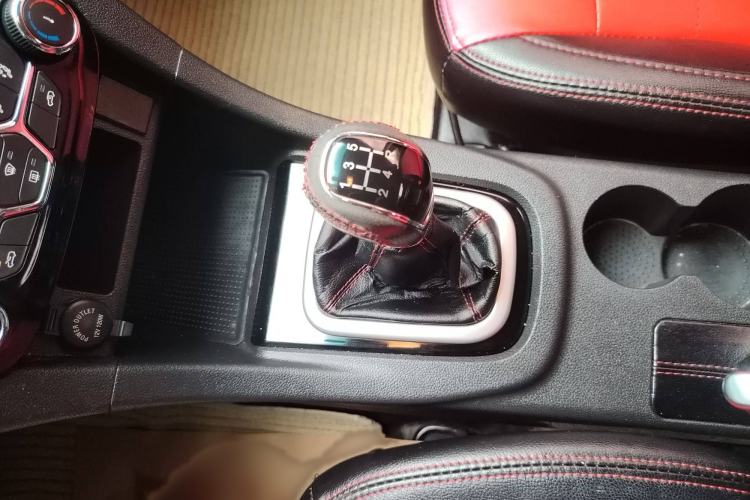 Used Karry K60 2017 1.5L Manual Comfort Model
