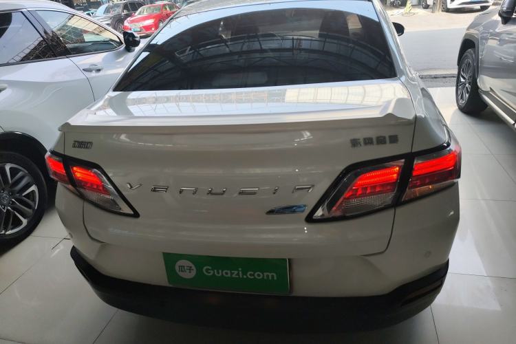 Used Venucia D60 2020 1.6L XL CVT Enjoyment Edition