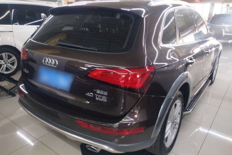 Used Audi Q5 2017 Plus 40 TFSI Technology Model
