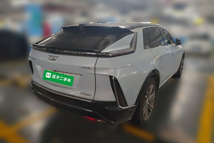 Used Cadillac LYRIQ 2022 Rear-Drive Long-Range Luxury Edition Rear Right 45 Deg