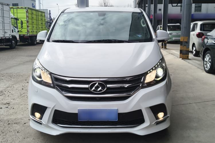 Used SAIC MAXUS G10 2016 2.0T Automatic Luxury Executive Edition Front