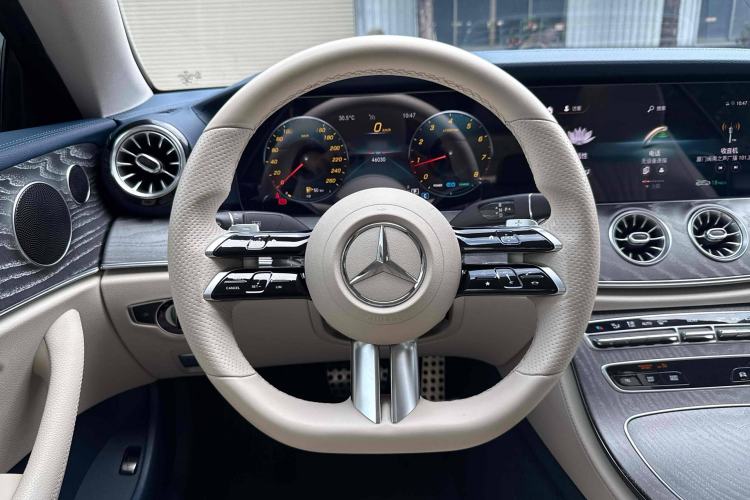 Used Mercedes-Benz E-Class (Import) 2021 E 260 Coupe
