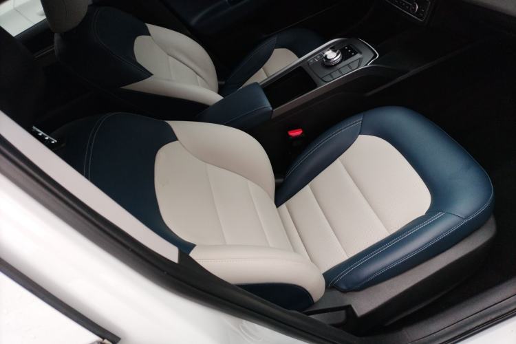 Used Livan Maple 60s 2022 Easy-Drive Version Lithium Iron Phosphate