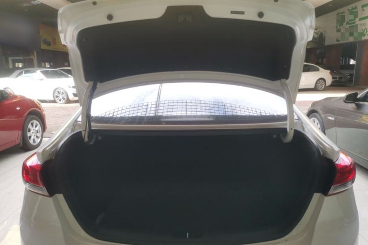 Used Hyundai Elantra (6th Generation / Lingdong) 2019 1.4T Dual-Clutch Xuan Dong · Dynamic Model
