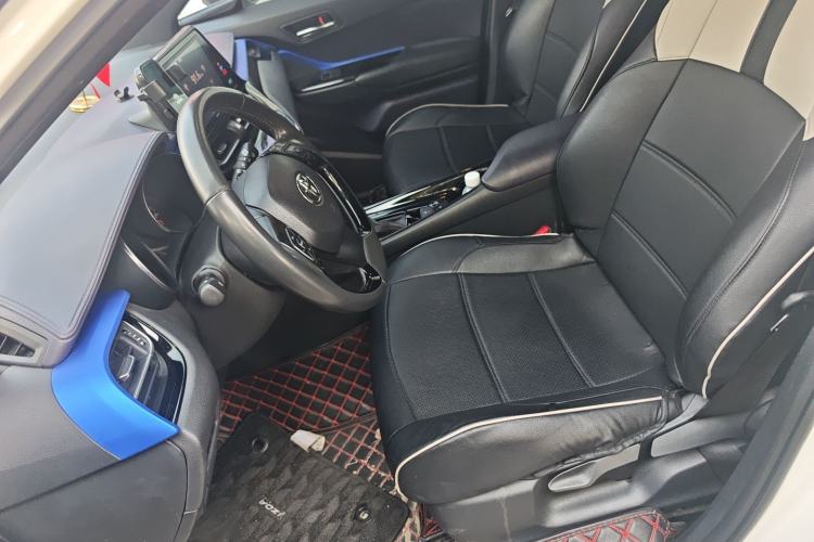 Used Toyota IZOA 2018 2.0L Yichi Edition China V Standard Left Front Seat