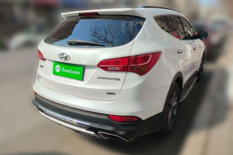 Used Hyundai Santa Fe 2013 Revised Version 2.4L Automatic All-Wheel Drive Smart Type
