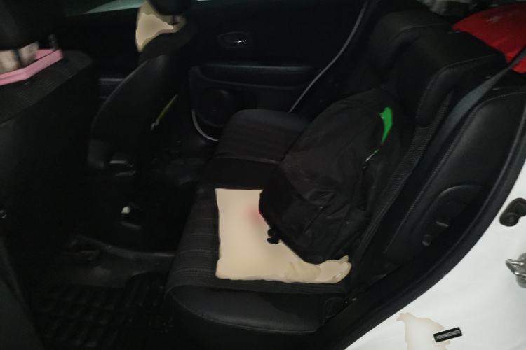 Used Honda Vezel 2016 1.8L CVT Front-Wheel Drive Pioneer Edition