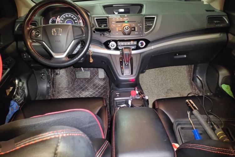 Used Honda CR-V 2015 2.0L two-wheel drive urban version