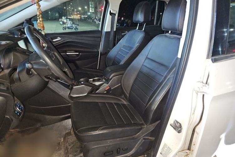 Used Ford Kuga 2015 1.5L GTDi Four-Wheel-Drive Elite Model
