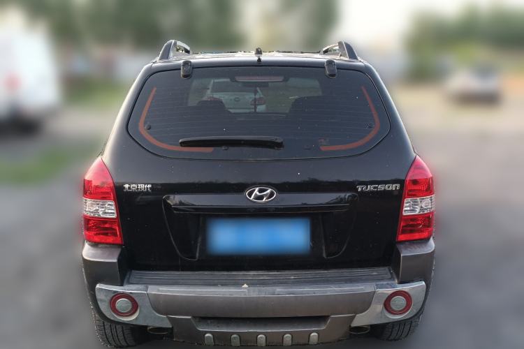 Used Hyundai Tucson 2009 2.0L Manual Two-Wheel Drive Comfort Version