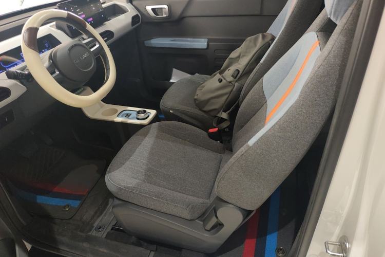Used Geely Galaxy Panda 2023 Panda Mini 200km Endurance Bear Left Front Seat
