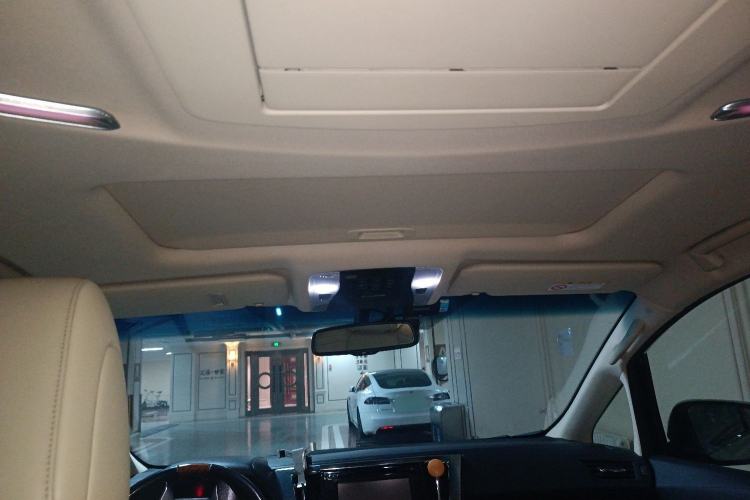 Used Toyota Alphard 2015 3.5L Luxury Edition