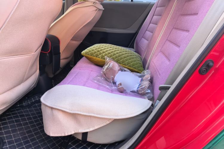 Used Toyota Yaris 2011 1.6 GS Automatic Sharp Edition Left Rear Seat