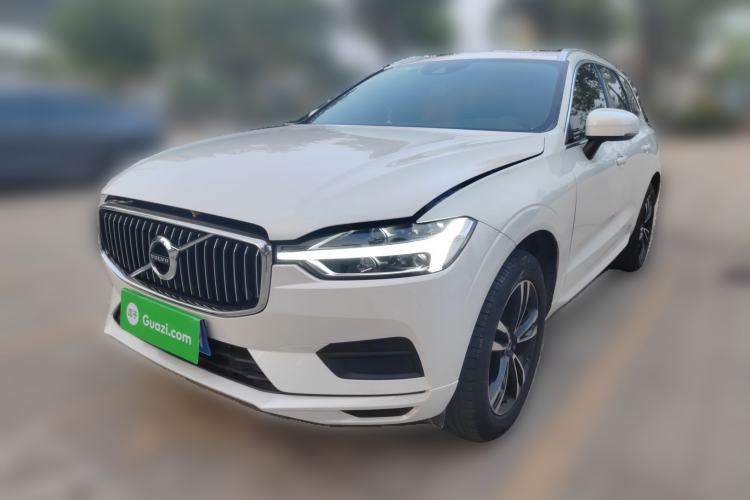 Used Volvo XC60 2019 T5 4x4 Smart Edition China V Standard