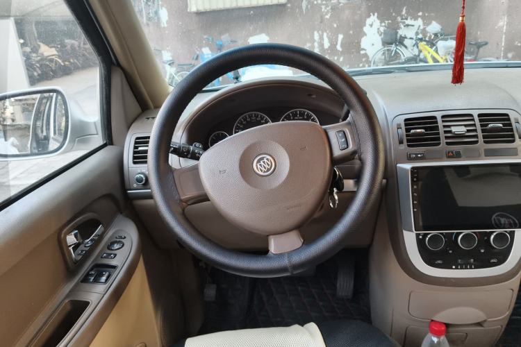 Used Buick GL8 2013 2.4L Classic Edition