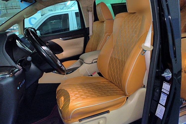 Used Toyota Vellfire 2020 Dual-Engine 2.5L HV Prestige Edition Left Front Seat