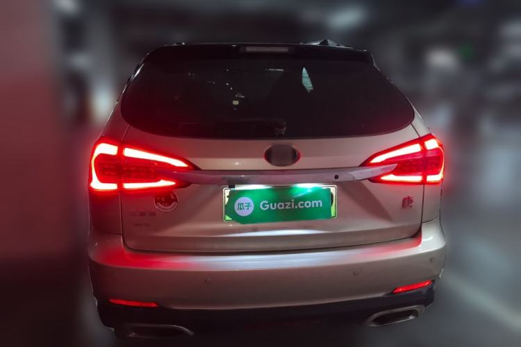 Used BYD Tang New Energy 2015 2.0T Four-Wheel-Drive Flagship Model Rear