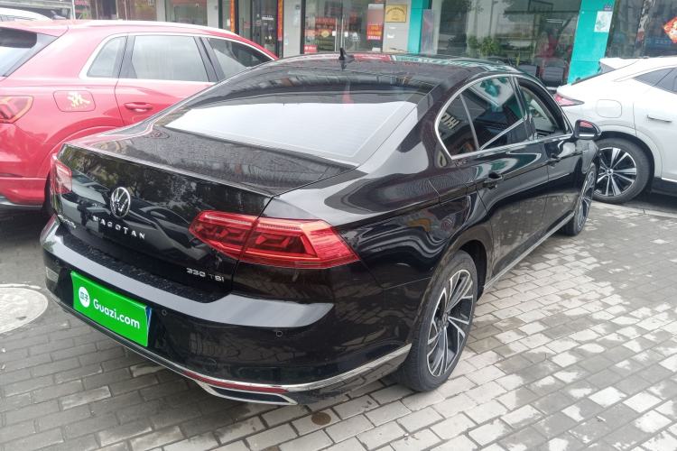 Used Volkswagen Magotan 2020 330TSI DSG Luxury Edition Rear Right 45 Deg