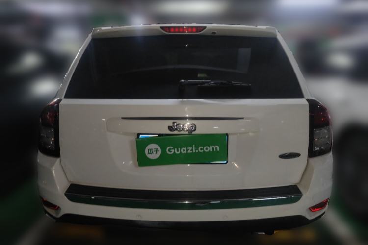 Used Jeep Compass 2013 2.4L four-wheel-drive sport version