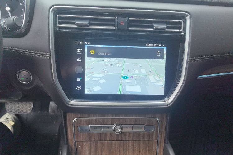 Used Roewe RX8 2018 30T Smart Connectivity All-Wheel Drive Supreme Edition