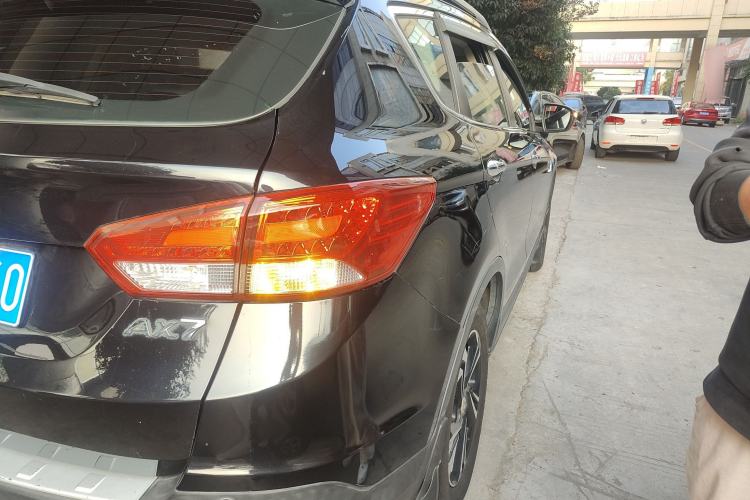 Used Dongfeng Aeolus AX7 2016 2.0L Automatic Zhiyi Trim
