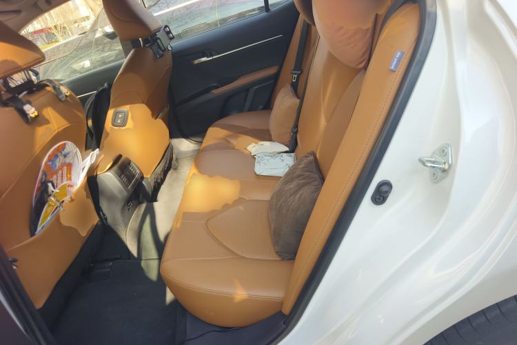 Used Toyota Camry 2021 2.5G Luxury Edition
