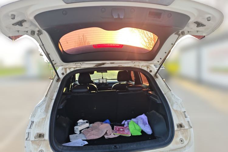 Used Dongfeng Fengon 500 2022 1.5L Manual Enjoyment Model Trunk