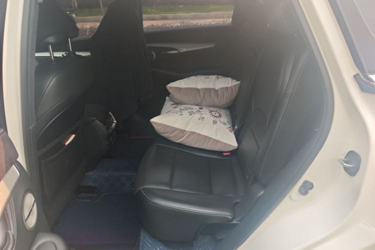 Used Infiniti QX50 2018 2.0T Four-Wheel Drive Flagship Edition Left Rear Seat