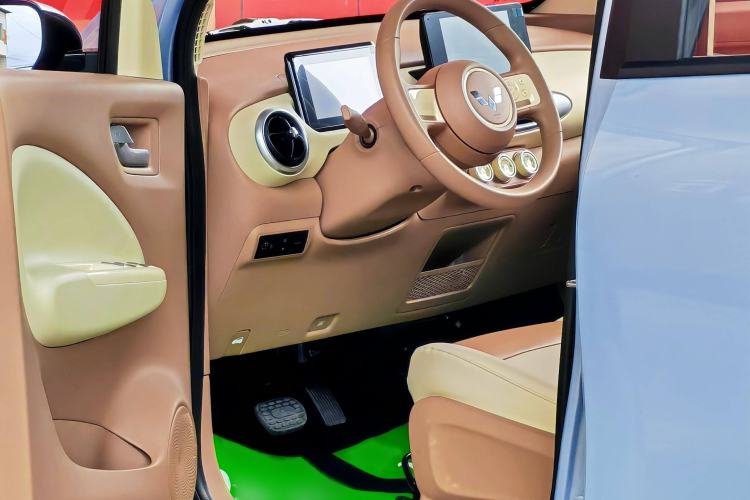 Used Wuling Hongguang MINIEV 2025 Four-Door Version Zhenxiang+ Edition