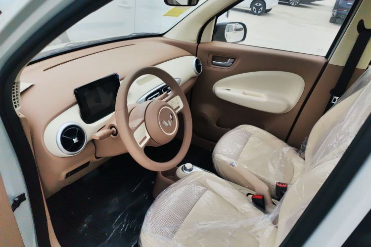 Used Wuling Hongguang MINIEV 2025 Four-Door Version Advanced Edition Driver Seat