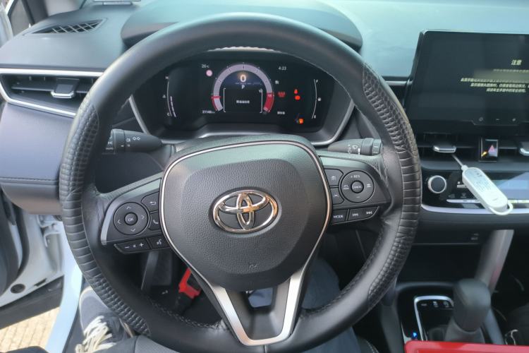 Used Toyota FRONTLANDER 2023 2.0L CVT Luxury Edition