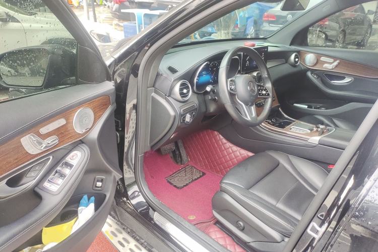 Used Mercedes-Benz GLC 2020 Facelifted GLC 300 L 4MATIC Luxury Edition Driver Seat